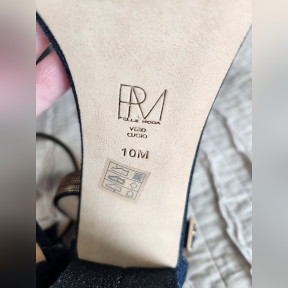 Pelle Moda Women's Denim Blue Bonnie Heels with Bling Ankle Strap, Size 10 - Picture 8 of 9